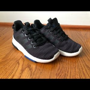 Adidas racer toddler shoe black